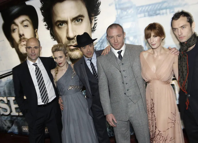 Mark Strong, Rachel McAdams, Robert Downey Jr, Guy Ritchie, Kelly Reilly ja Jude Law «Sherlock Holmes'i» esilinastusel