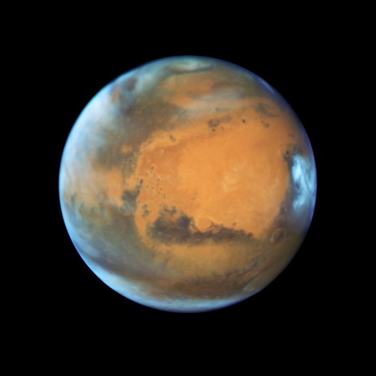 NASA Hubble'i kosmoseteleskoobi foto Marsist