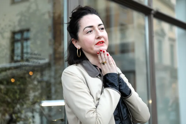 Režisore Laura Groza.