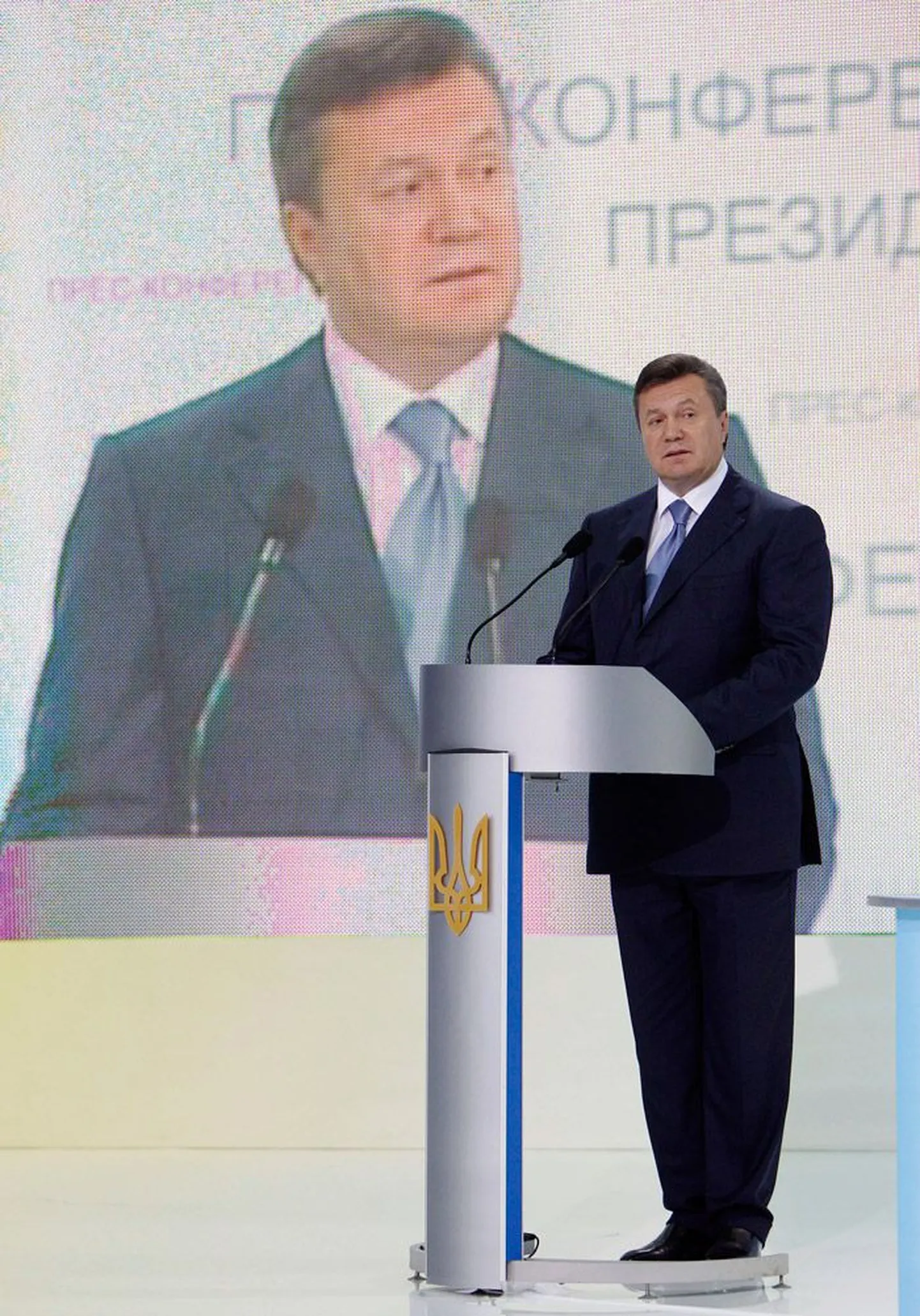 Viktor Janukovitš eile Kiievis oma 100. ametisoleku päeva puhul antud pressikonverentsil.
