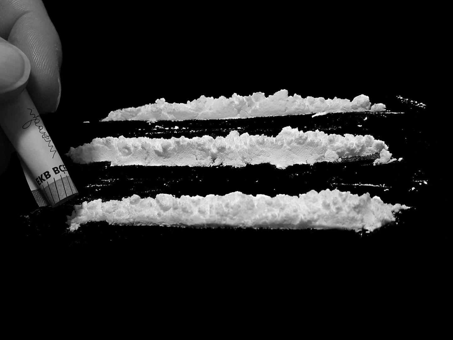 Narkokuriteos kahtlustatavatelt leiti ligi 50 grammi kokaiini.
