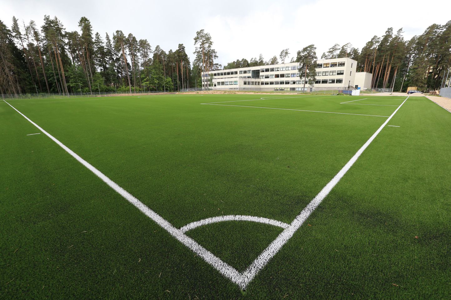 FC Elva kunstmuruväljak avatakse jalgpallifestivaliga.