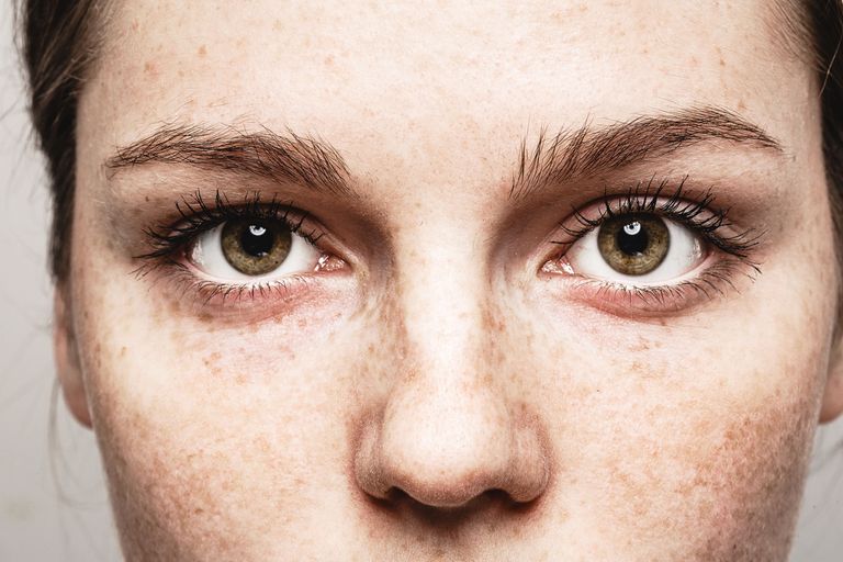 Miks me enda eest ei seisa? Soovime konflikte vältida, teistele meeldida, kardame hukkamõistu ja hülgamist. Vahel kipub ununema, et iseendale truuks jääda ja iseennast mitte reeta on meie esimene ülesanne siin elus. Kui me seda teeme, pole põhjust endale valetada, et oleme ikkagi head inimesed.