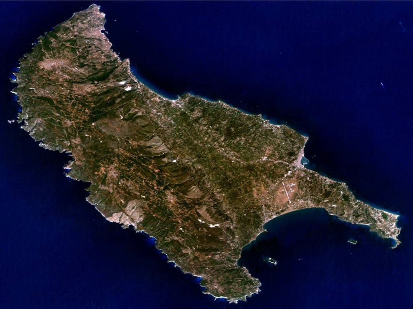 Joonia meres asuv Zakynthose saar (NASA satelliidi tehtud pilt)