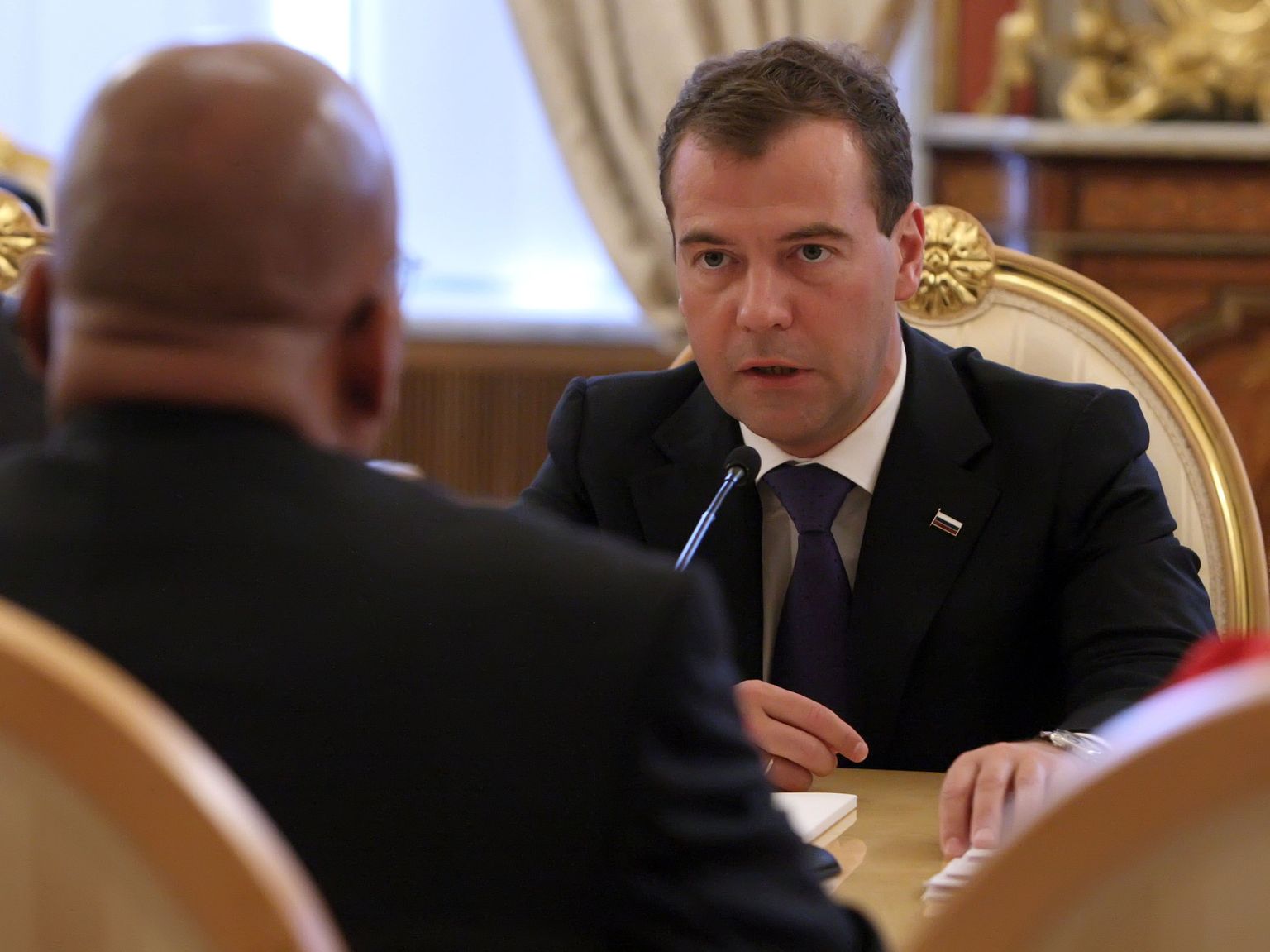 Venemaa president Dmitri Medvedev kohtus täna Moskvas Lõuna-Aafrika Vabariigi ametivenna Jacob Zumaga.