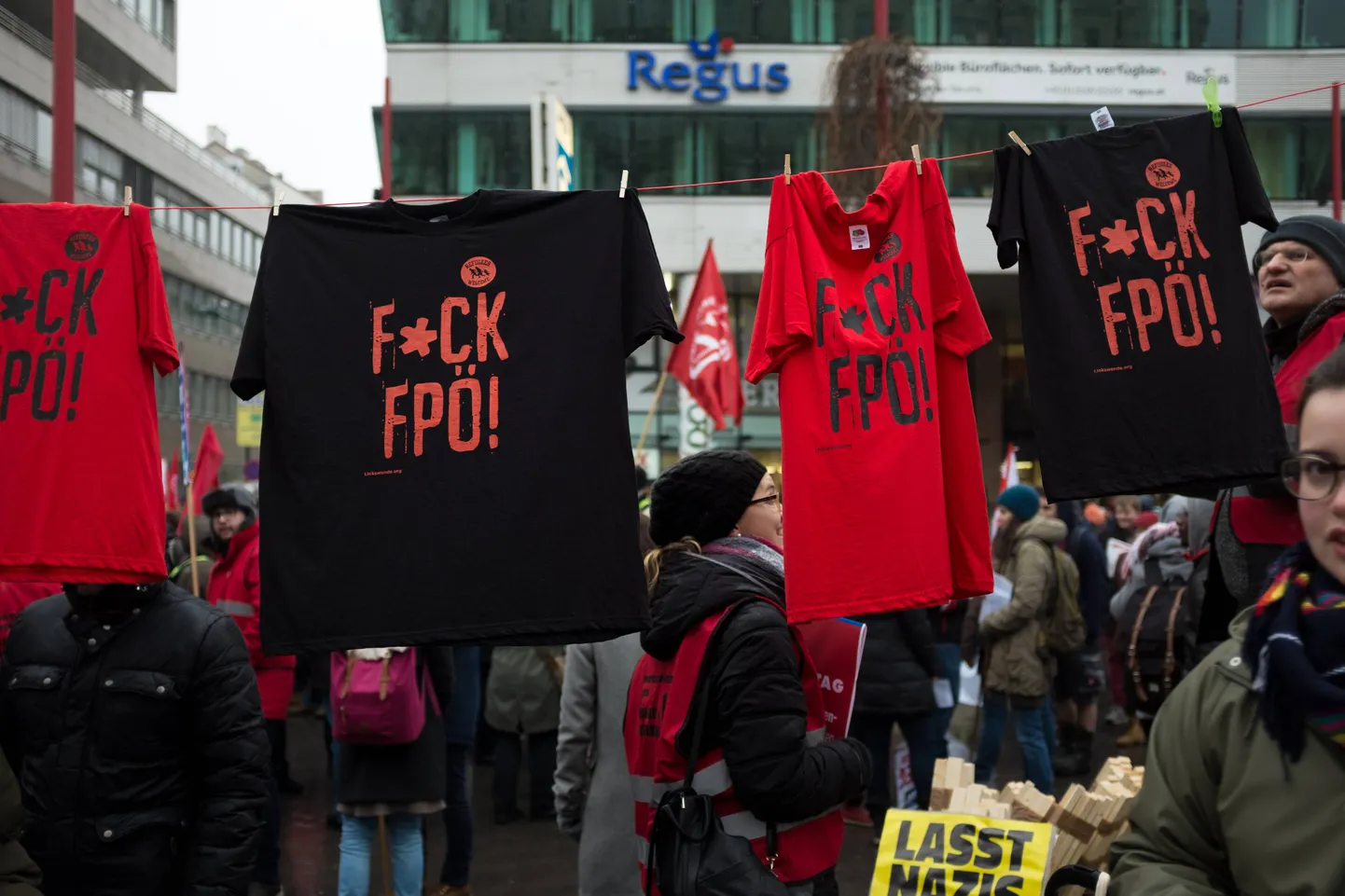 FPÖ vastu suunatud meeleavaldus Austrias.