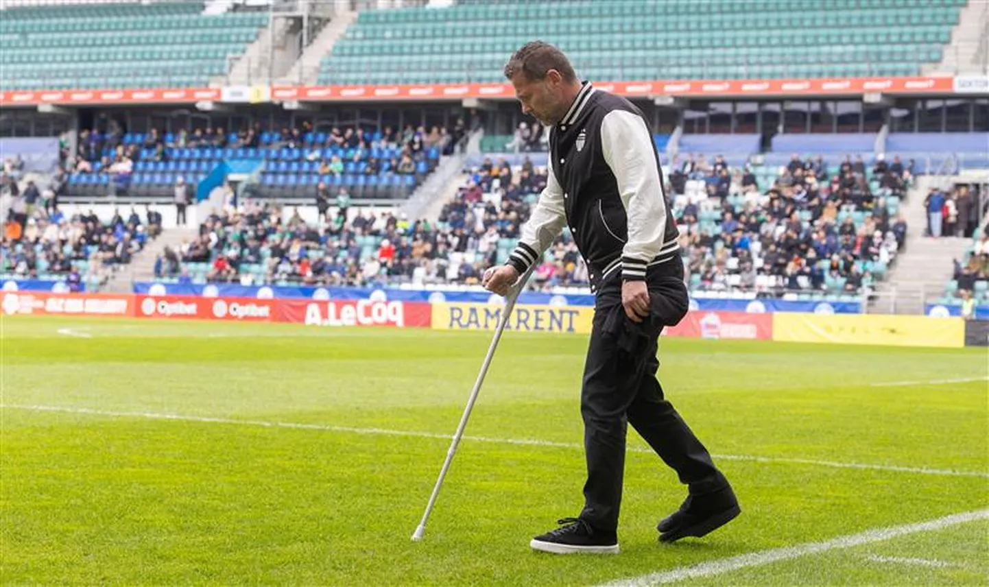 FCI Levadia peatreener Curro Torres.