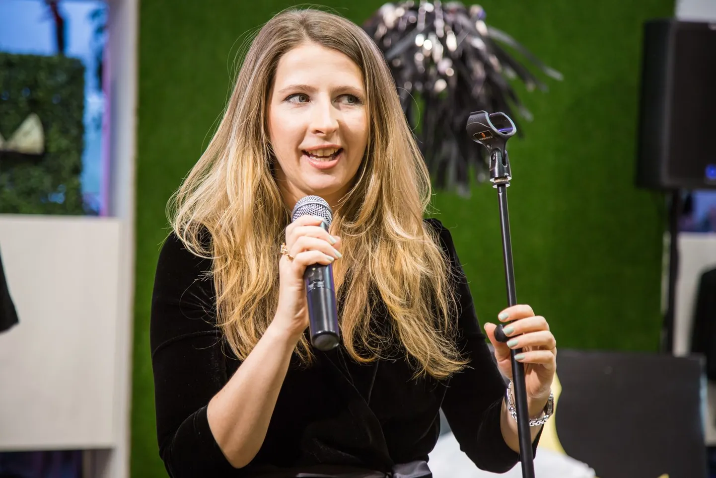 Tallinna Kaubamajas avati Kriss Soonik Loungerie pop-up-pood