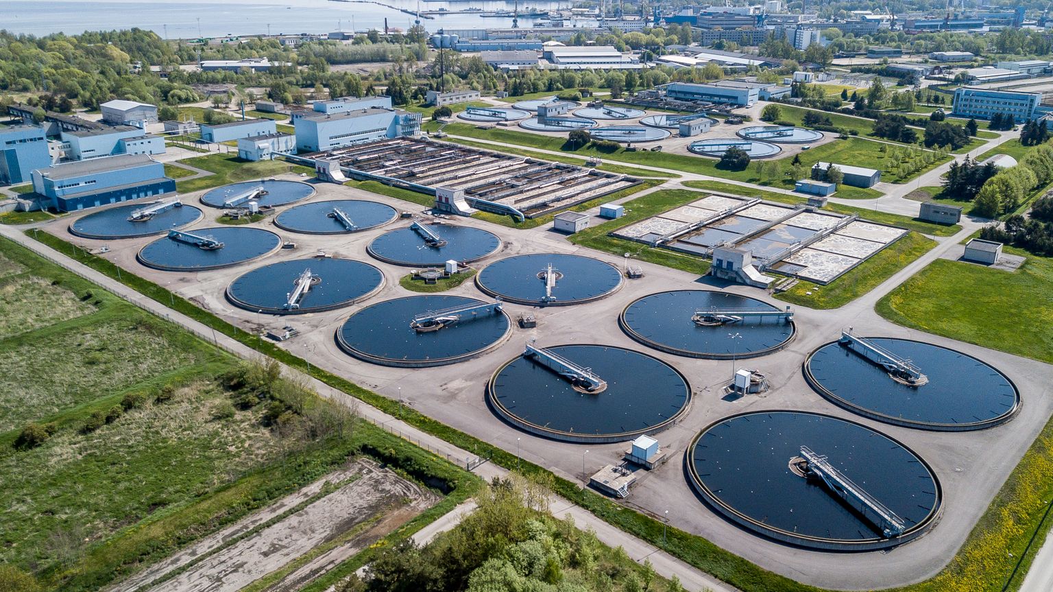 Paljasaare reoveepuhastusjaam (2018)

Paljassaare Wastewater Treatment Plant
FOTO:SANDER ILVEST/EESTI MEEDIA