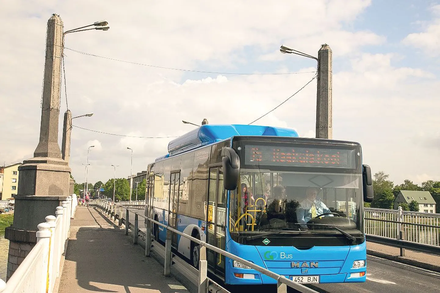 Uus autosild parandaks Ülejõe elanike liikumisvõimalusi ja vähendaks Kesklinna silla liikluskoormust.