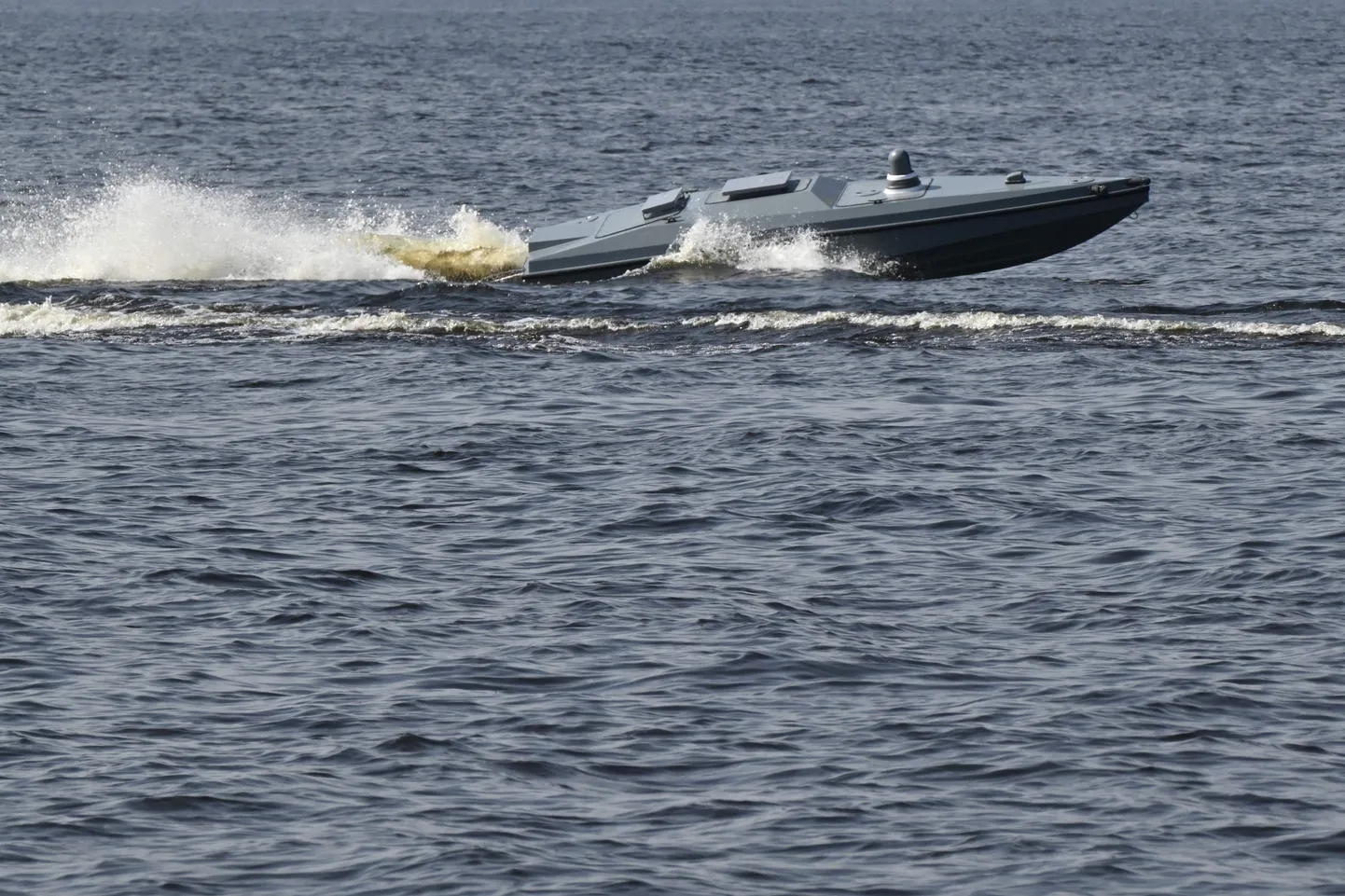 Meredroon Magura.