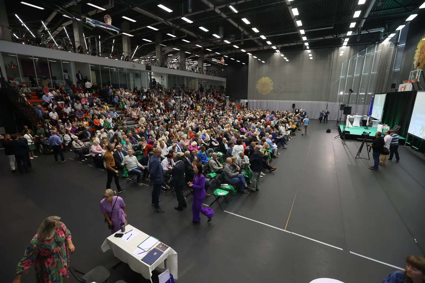 Keskerakonna kongress Paides.