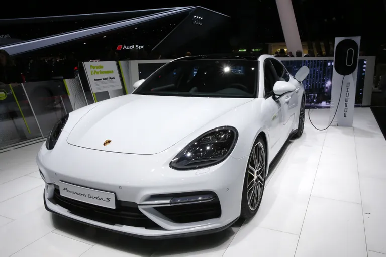 Porsche Panamera Turbo S E-Hybrid