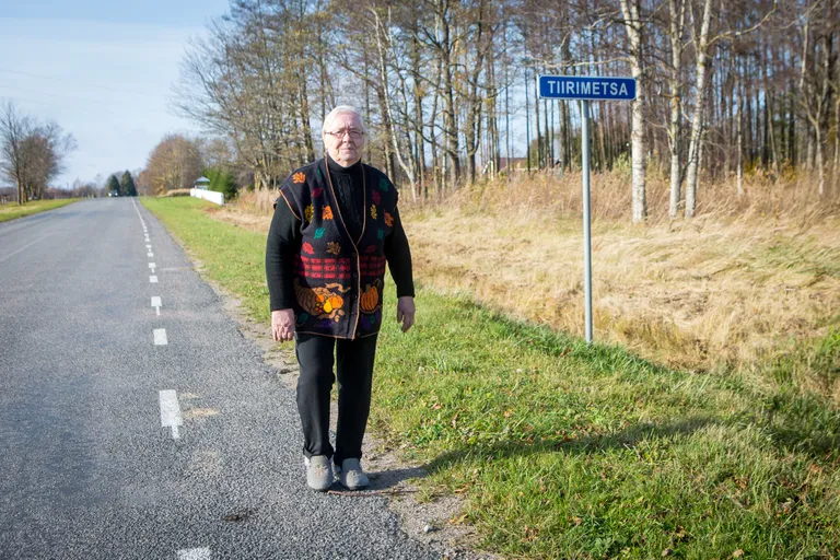 JUULI PIHLA arvates võiks nimevahetuse ära teha. "Minu süda oleks küll siis rahul," ütles ta, viidates, et saaks siis veel õige nimega kodukülas ka elada.
