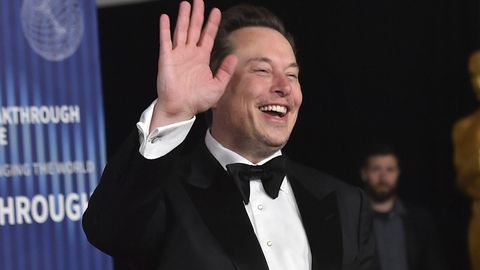 Elon Musk rääkis odavaid autosid lubades Tesla investorid ära