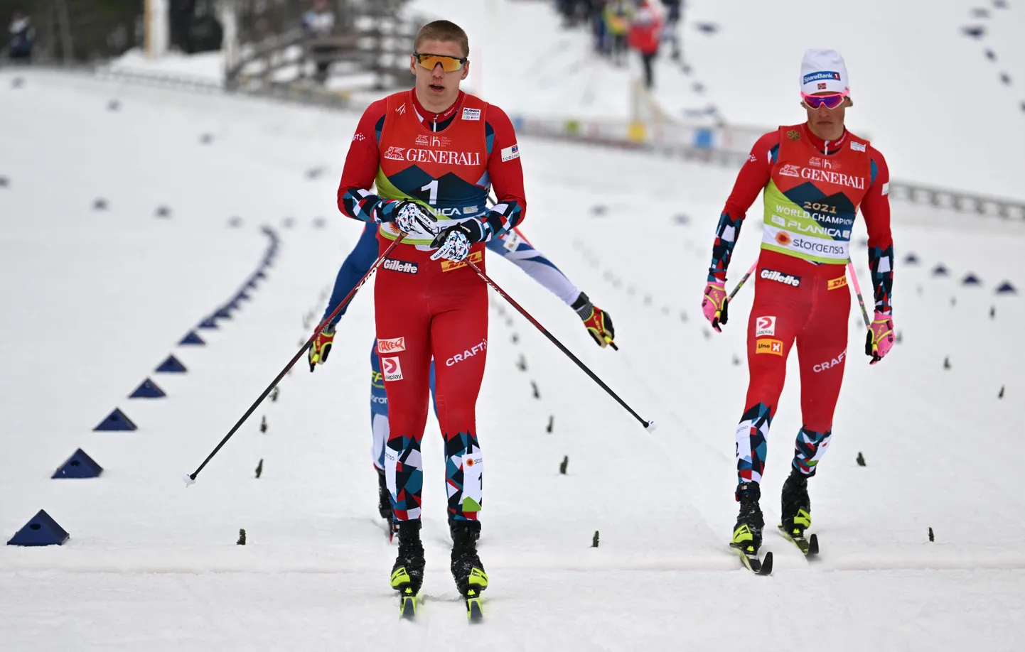 Erik Valnes (vasakul) ja Johannes Høsflot Klæbo.