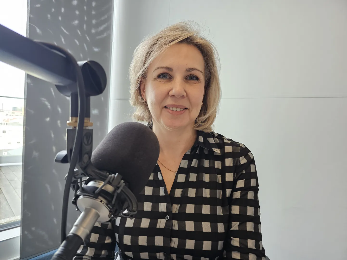 Елена Гавронски.