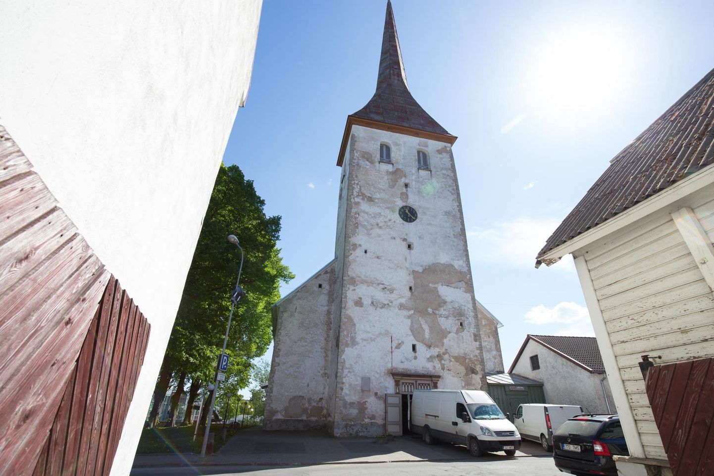 Rakvere Kolmainu kirikus on laupäeviti orelikontserdid.