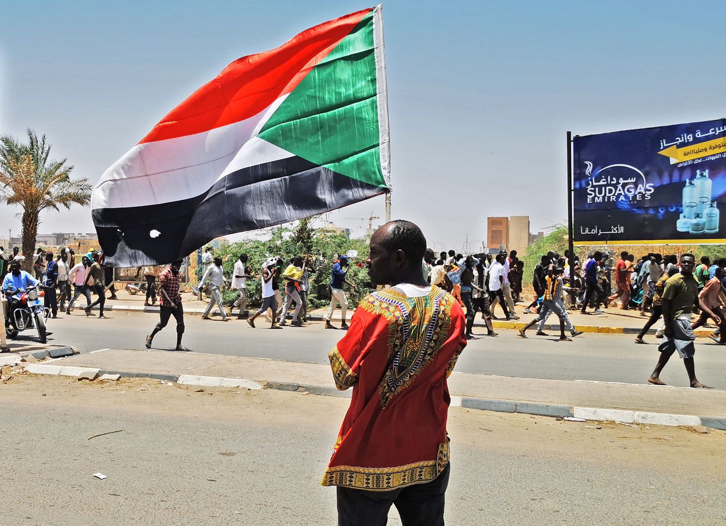 Sudaani hausad protestimas Khartumi lõunapoolses eeslinnas Mayos, nõudes õiglust märtrite eest, kes surid riigi lõunaosas rivaalitseva etnilise rühmaga toimunud vaidlustes.