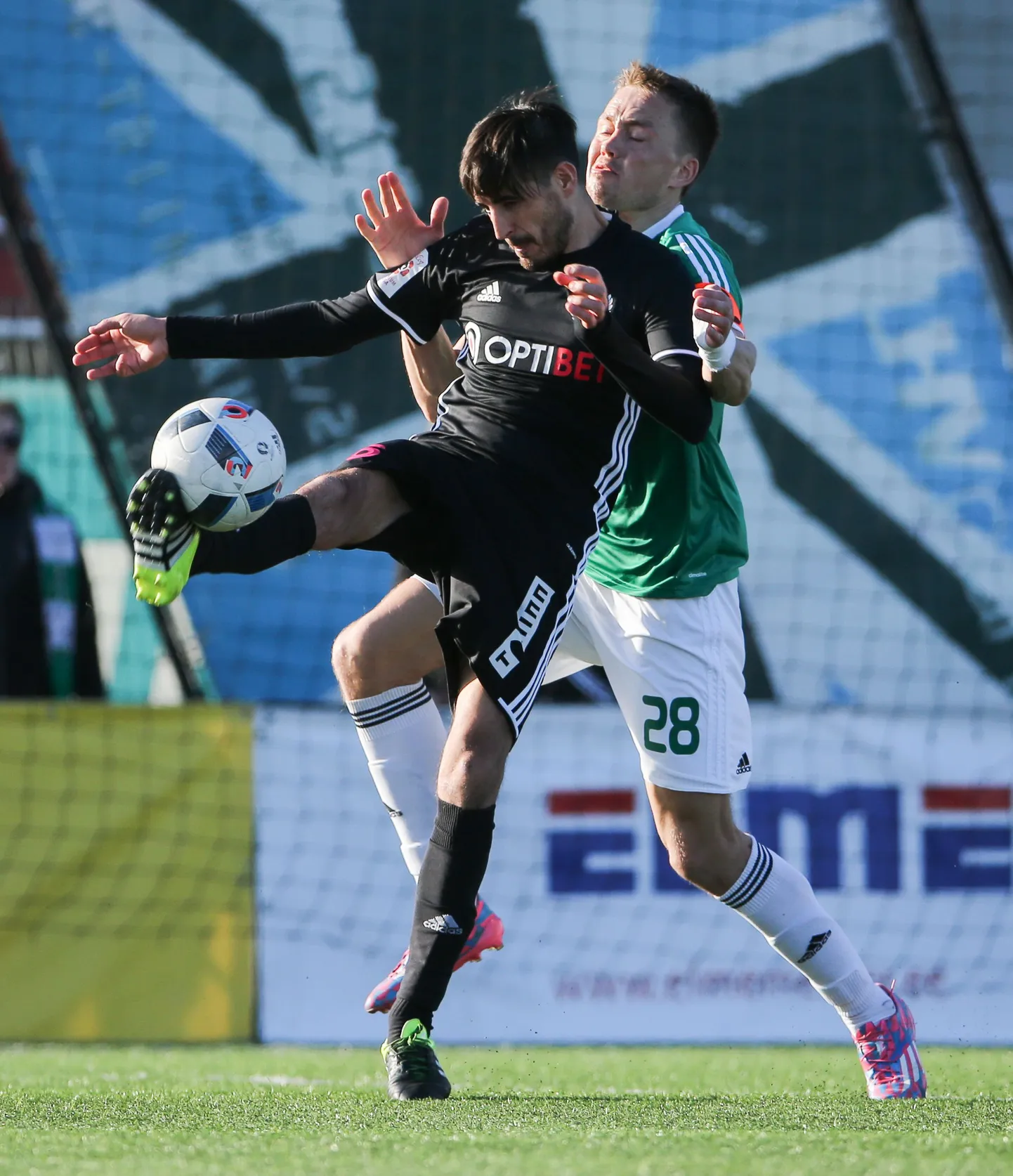 Levadia - Nõmme Kalju. Jorge Rodrigues (vasakul) ja Rimo Hunt.