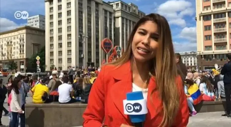 Deutche Welle reporterit Julieth Gonzalez Theranit ahistati MMil otse-eetris