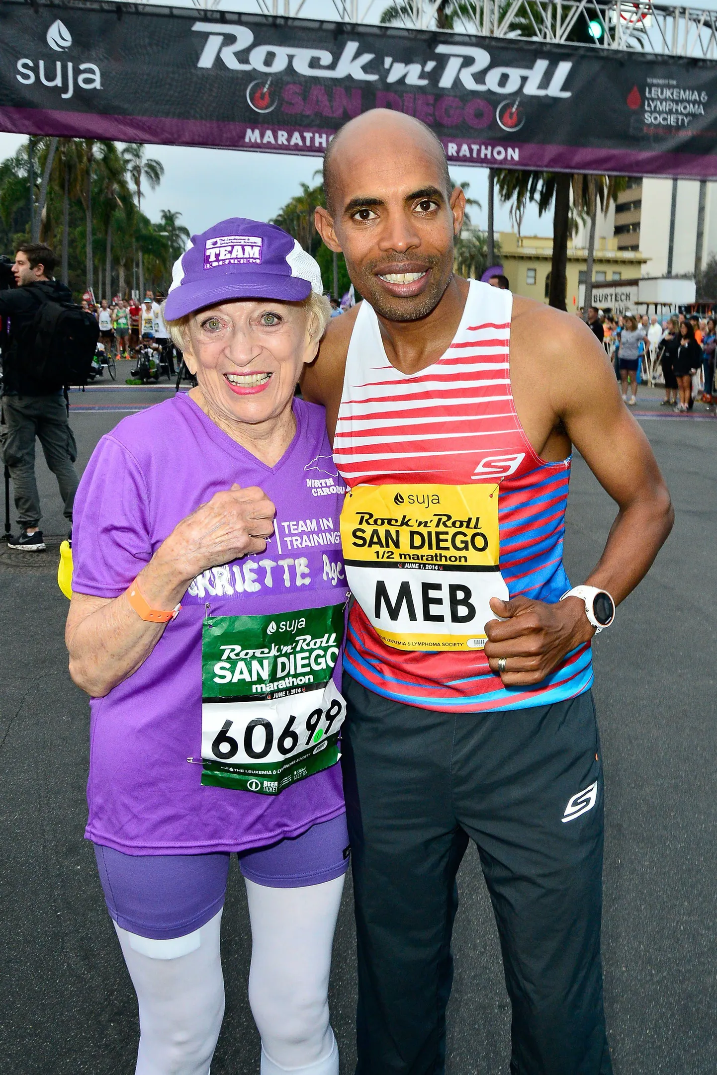 Harriette Thompson koos Bostoni maratoni võitja Meb Keflezighiga.