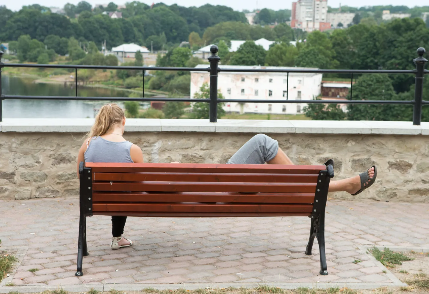 Noored Narva Linnuse juures.