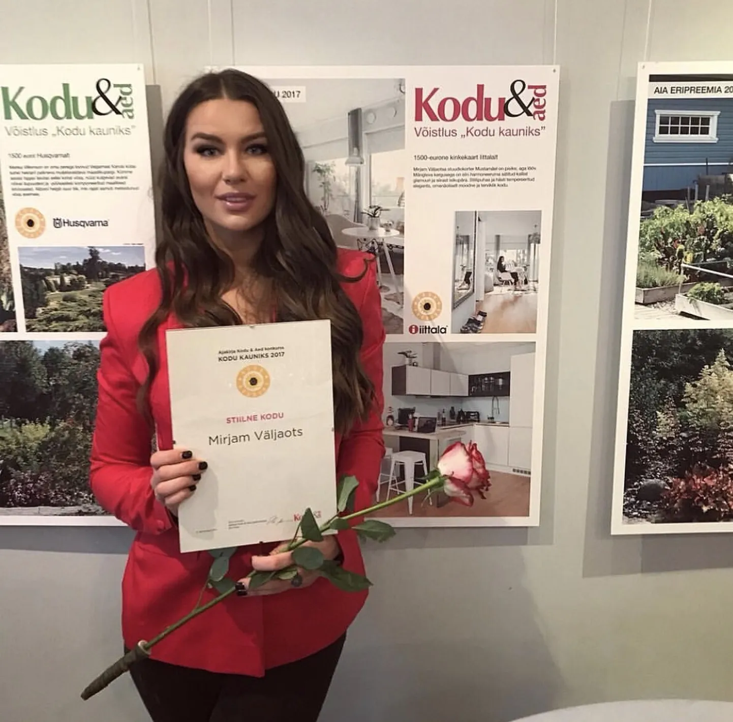 Mirjam Väljaots auhinnaga