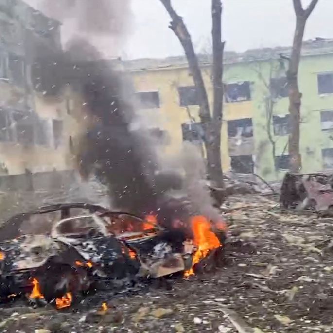 ВИДЕО ⟩ Обстреляны больница и роддом в Мариуполе. Поступила информация о  трех погибших - За рубежом - Новости - TVNET - настоящие новости