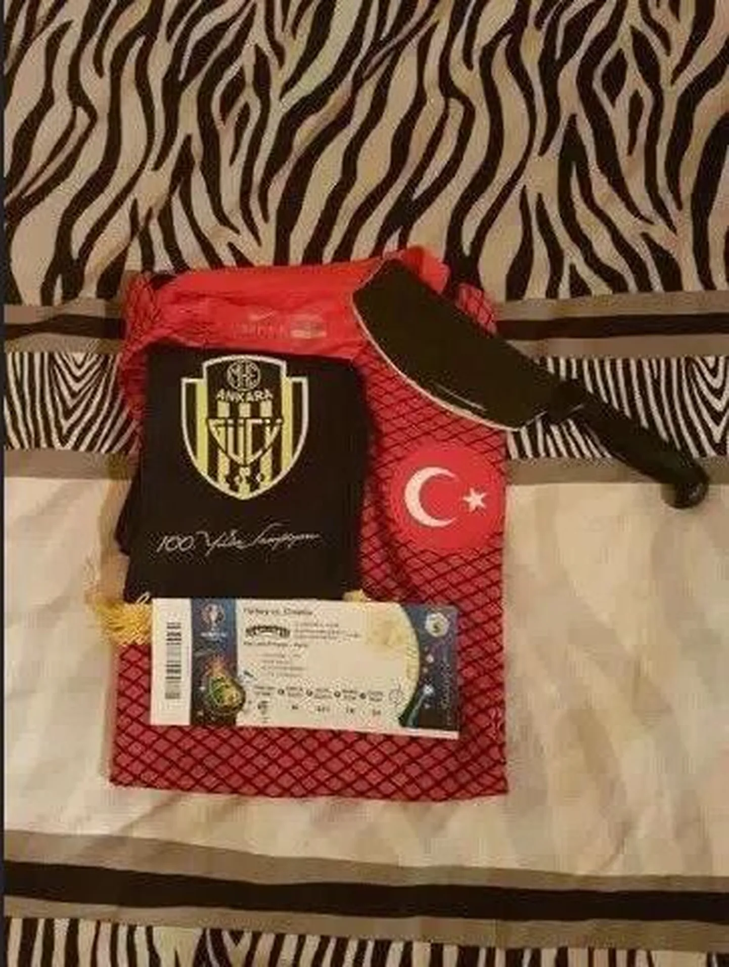 Türgi ultra postitatud pilt Twitterisse