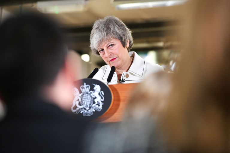 Briti peaminister Theresa May täna Stoke'is kõnet pidamas.