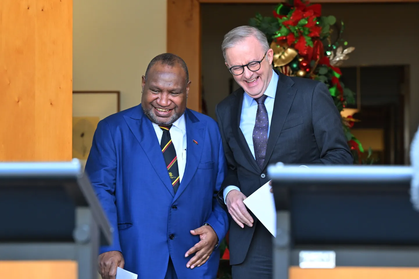 Paapua Uus-Guinea peaminister James Marape ja Austraalia peaminister Anthony Albanese.