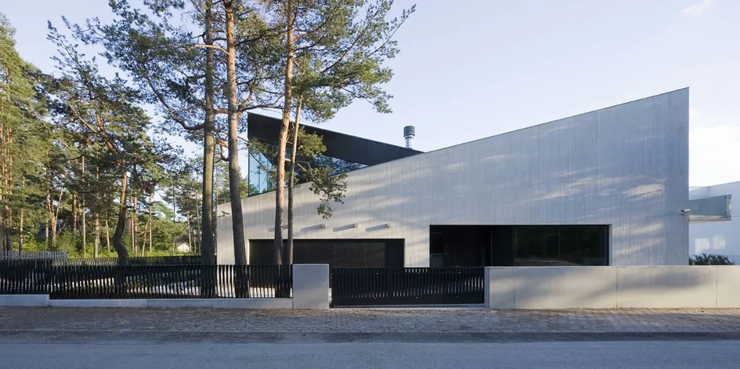Nõmme Must maja.