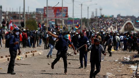 Peruus sai meeleavaldusel surma vähemalt 12 inimest