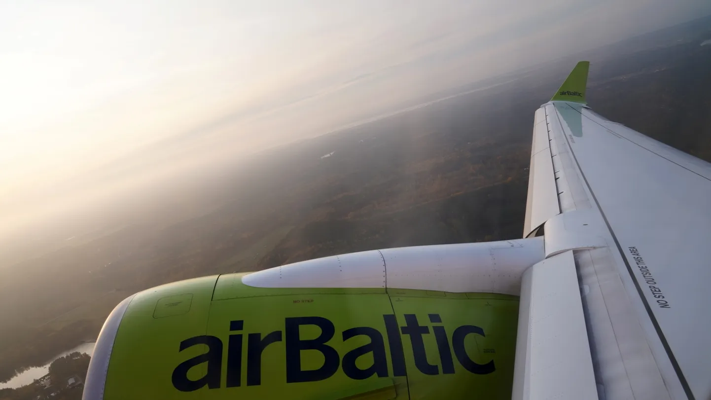 Самолет airBaltic.