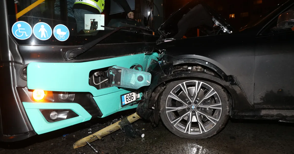 FOTOD JA VIDEO SÜNDMUSKOHALT Roolis terviserikke saanud juht põhjustas ...