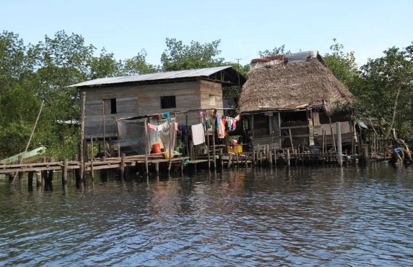 Veemaailm: nii elavad inimesed Panama Toro saarestikul.