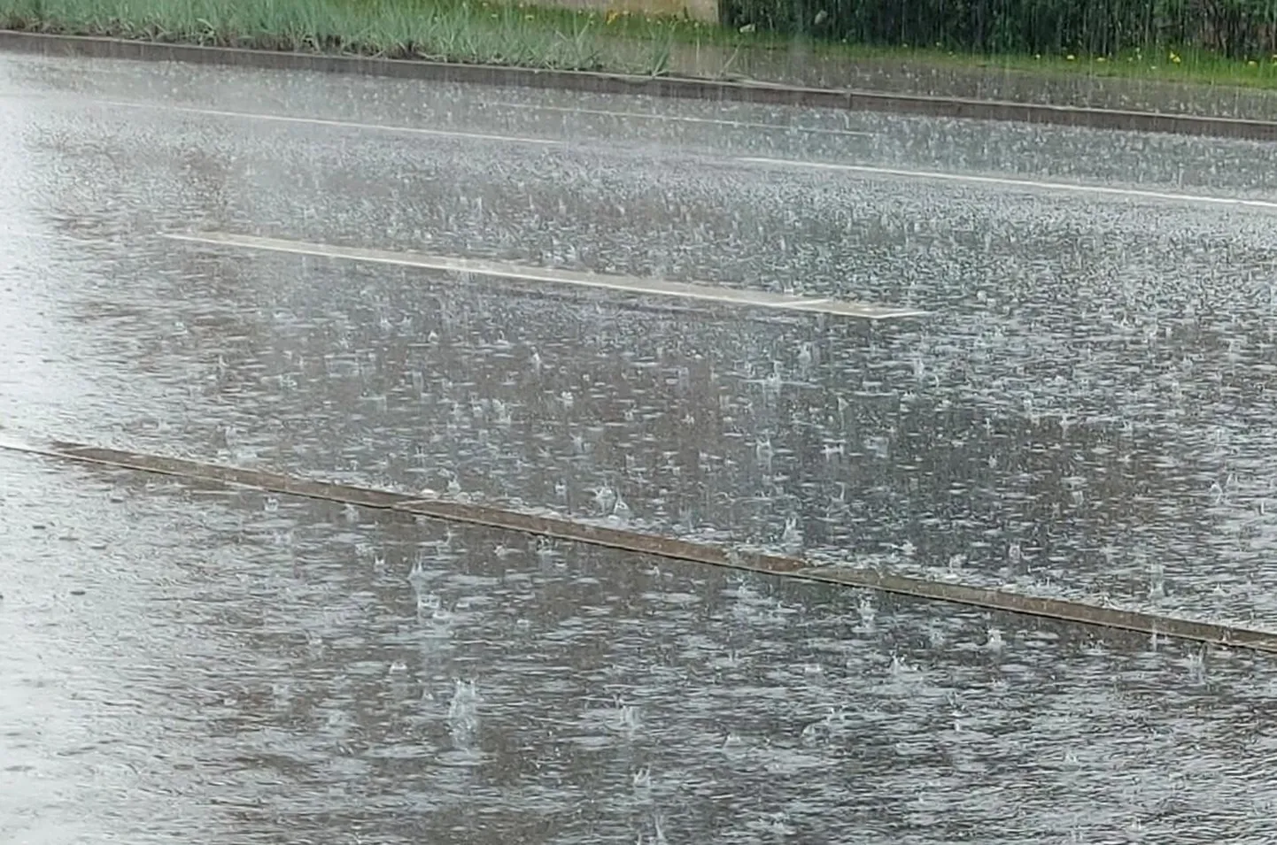 Vihmasadu ei lõpe nii pea.