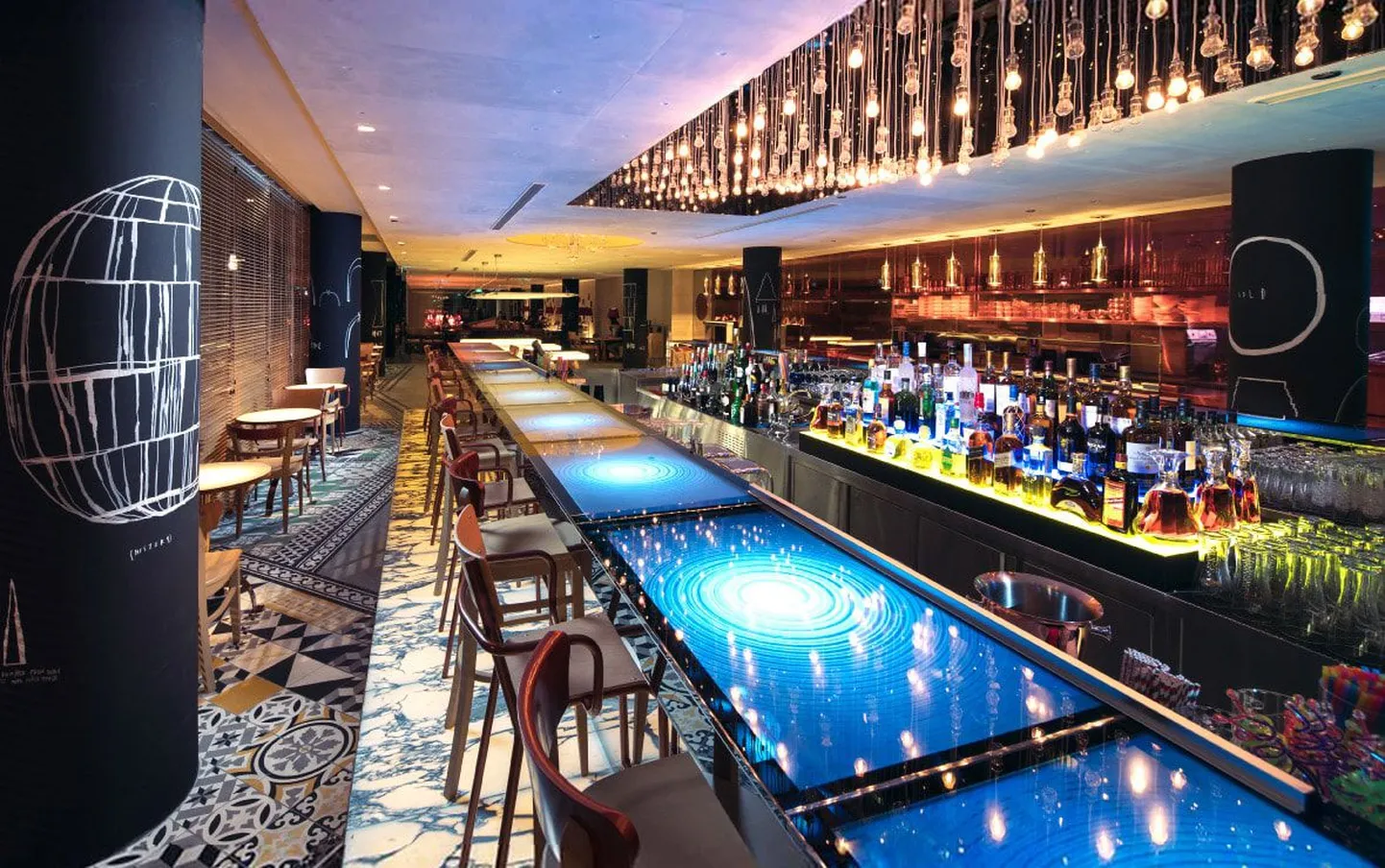 M Social hotell Singapuris