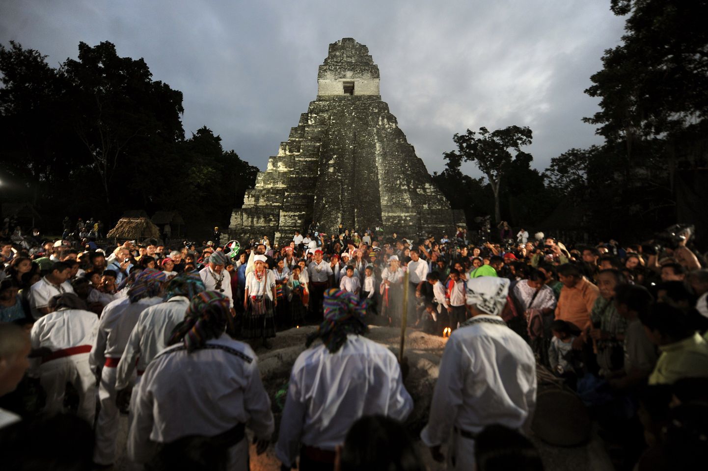 Maiade tempel sai maailmalõpu pidutsejate tõttu kannatada