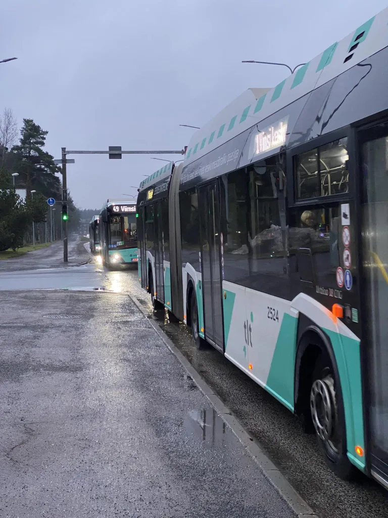 Linnaliinibussid Tallinnas.