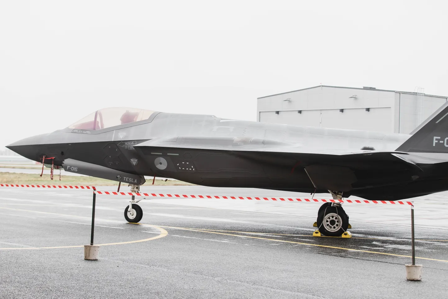 Ämarisse saabusid Hollandi F-35 varghävitajad