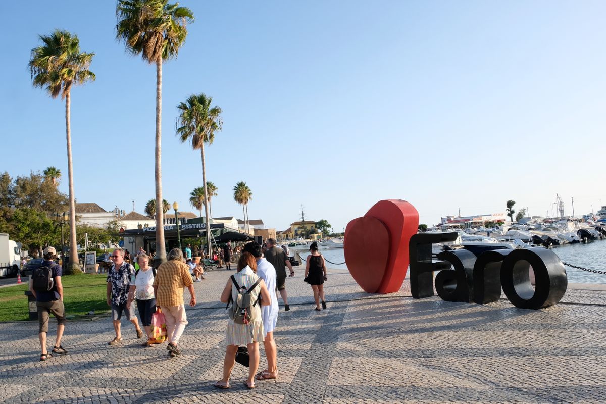 Algarve haldusala pealinn Faro hakkab pandeemiajärgselt taas tärkama, sest turistid on oma tee Lõuna-Portugali taas üles leidnud.
