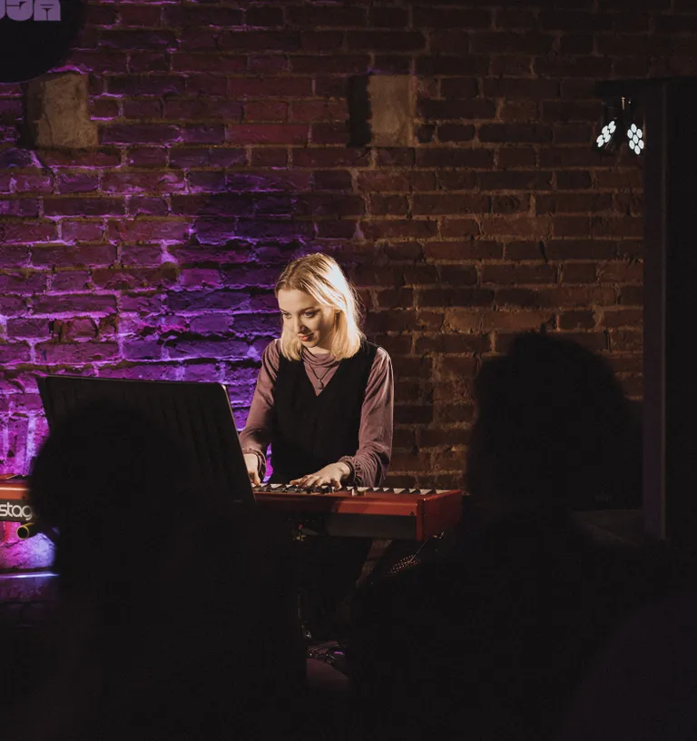 Pianist Lisanna Pappel võib nüüd Amsterdami konservatooriumis Kultuuripartnerulse toel rahulikult bakalaureusekraadi nimel tööd teha.