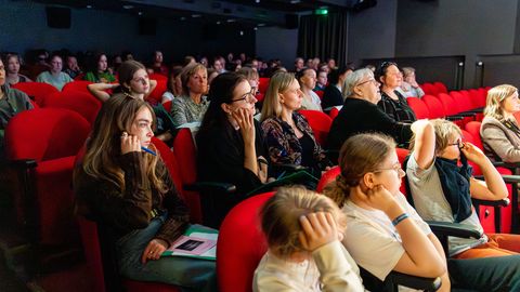 GALERII JA VIDEO ⟩ Põhikooli teatrite riigifestival Kuressaares