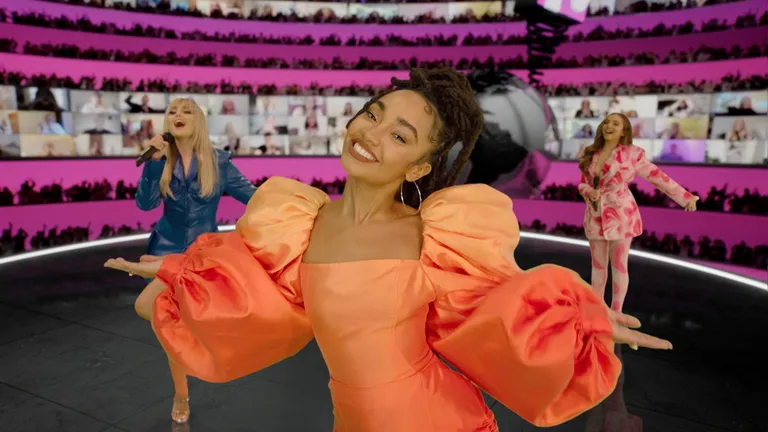 Little Mixi Perrie Edwards, Leigh-Anne Pinnock ja Jade Thirlwall MTV Euroopa muusikaauhindadel.