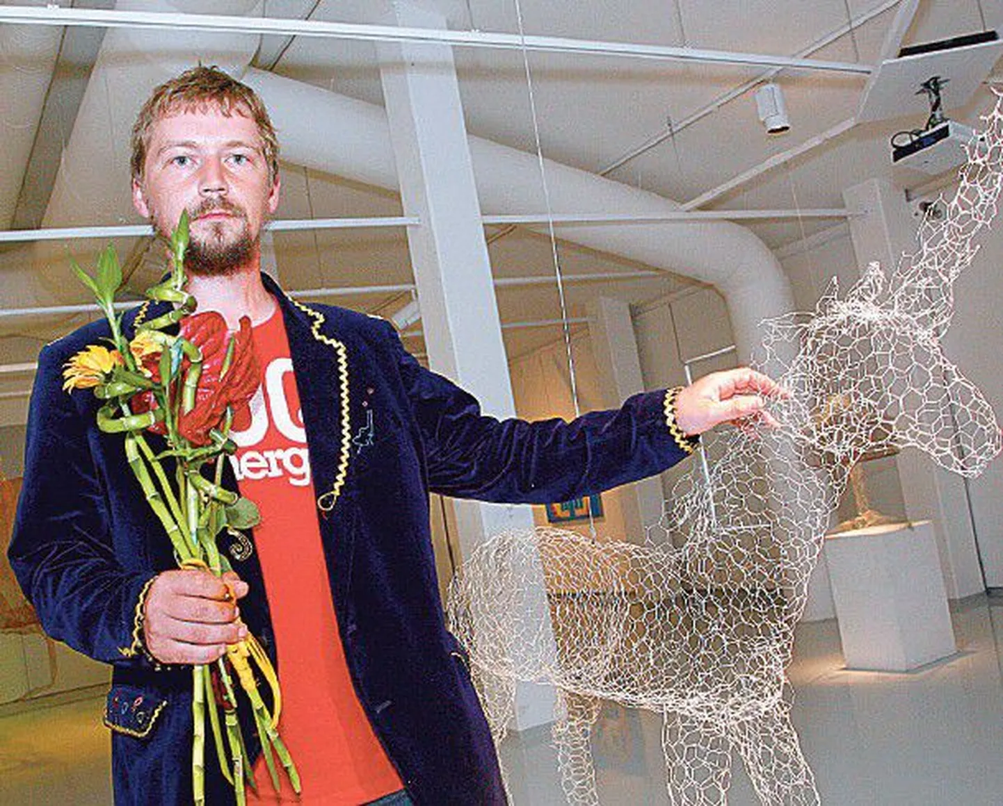 Jasper Zoova pani skulptuuridest ja eskiisidest kokku ideede- ja unistustemaailma – mis võiks ju olla koht, mille poole püüelda.