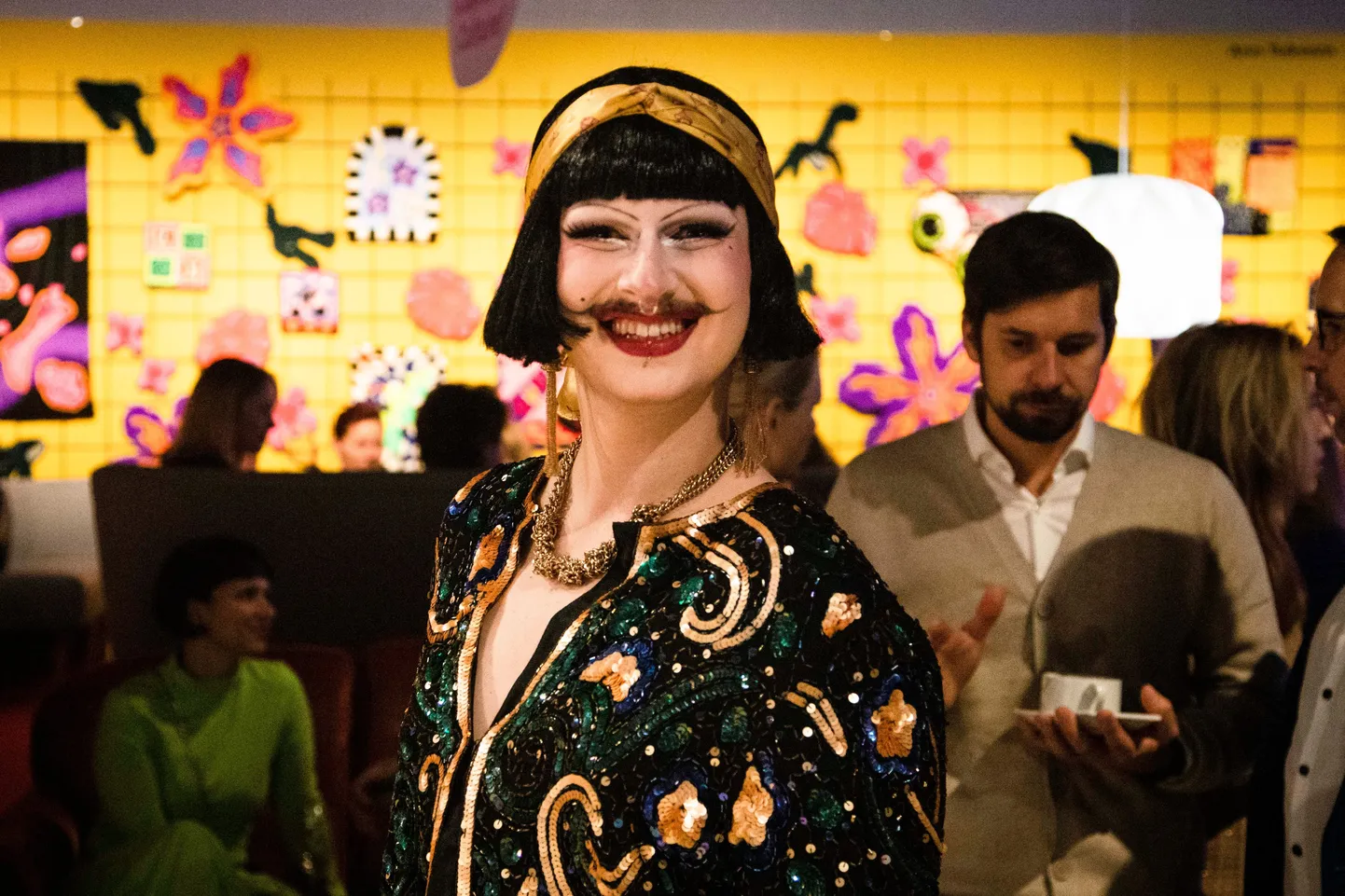 Tartu 2024 võimas lõpupidu laupäeval Eesti Rahva Muuseumis. Pildil drag queen Delfioraakel.