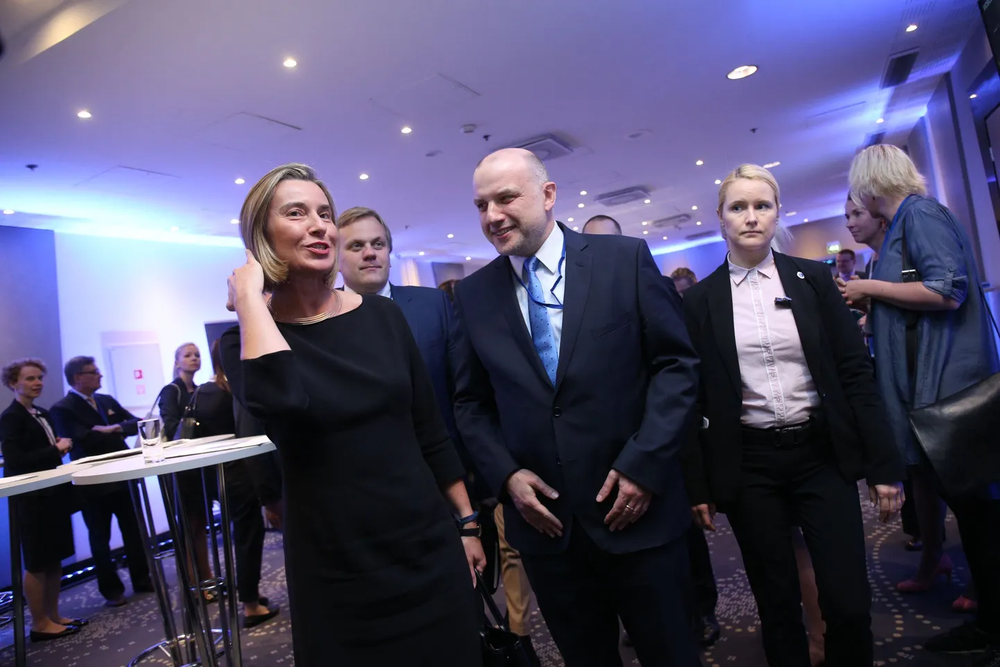 Federica Mogherini ja Rahvusvahelise Kaitseuuringute Keskuse juht Jüri Luik.