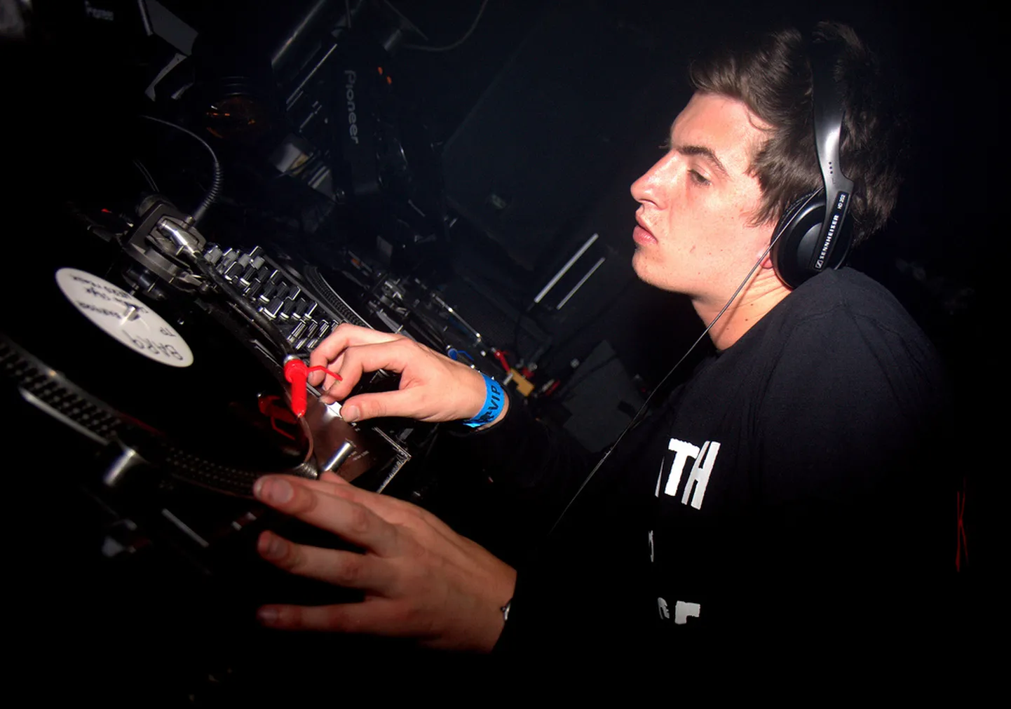 DJ Skream esinemas Leedsis.
